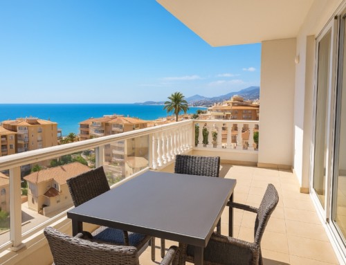 Apartamenty Costa Blanca na sprzedaż – gdzie szukać i jak kupić bezpiecznie